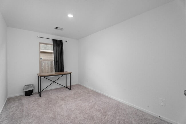 Building Photo - 732 Autumn Cherry Trl