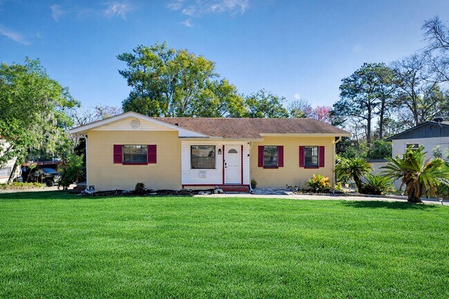 Building Photo - 1311 Morgana Rd