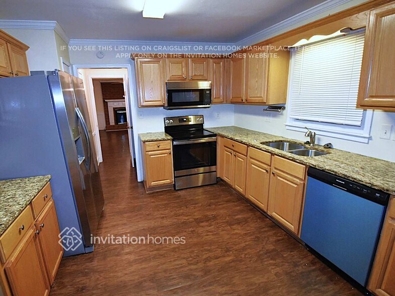 Building Photo - 2075 Palmer Ct