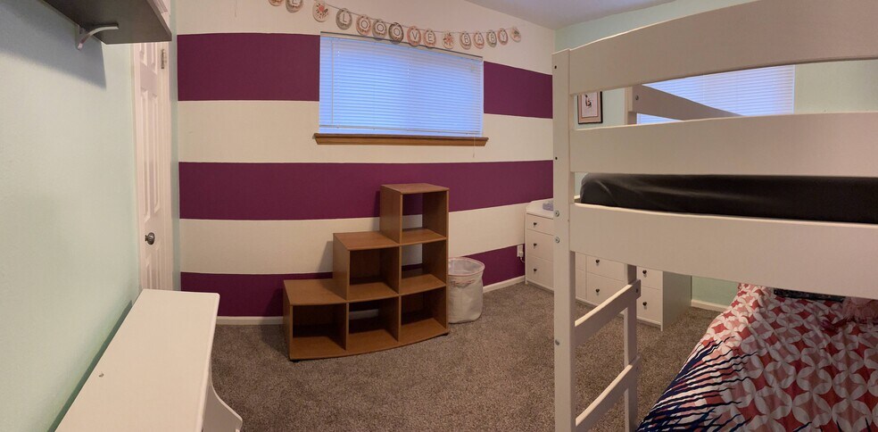 2nd bedroom - 9291 High St