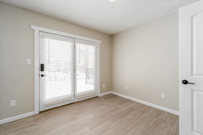 Building Photo - 1241 33rd St