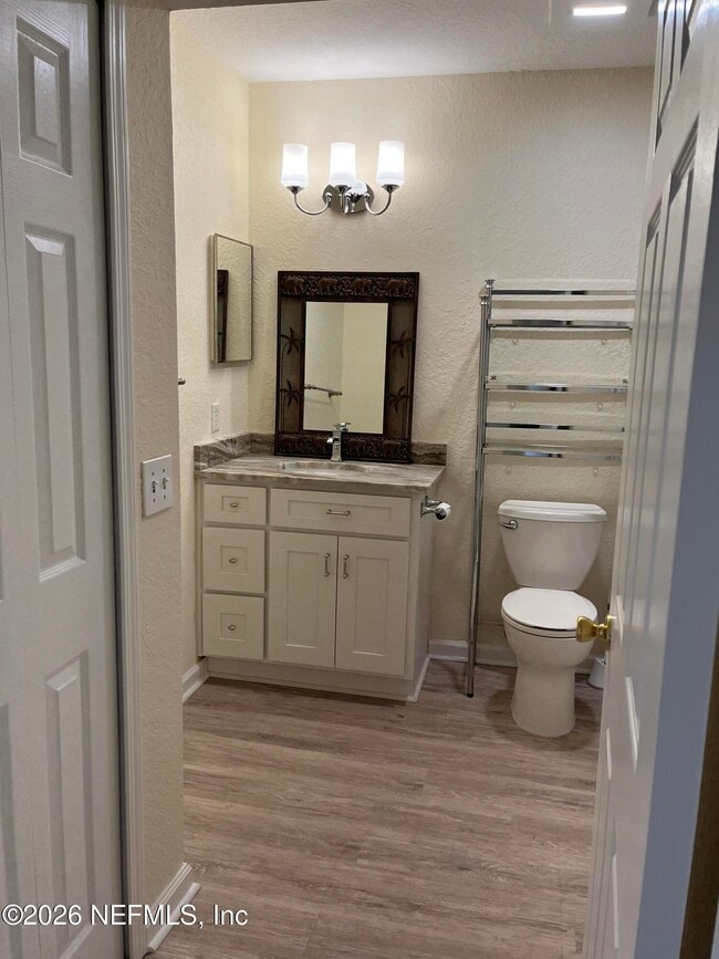 Building Photo - 1701 The Greens Way