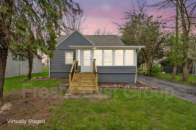 Primary Photo - 12931 Fruitside Rd