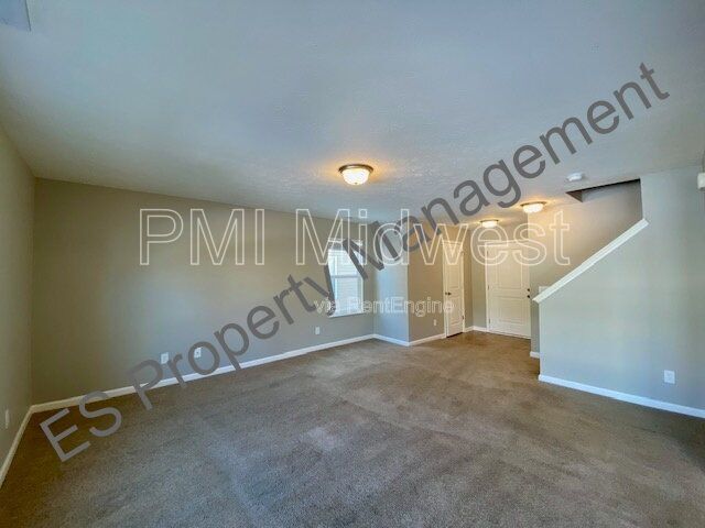 Building Photo - 10918 Spirit Dr
