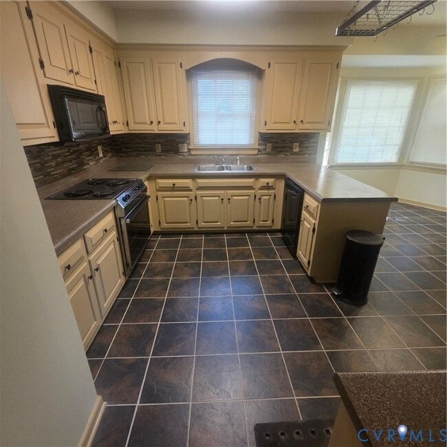 Building Photo - 13009 Chancery Ct