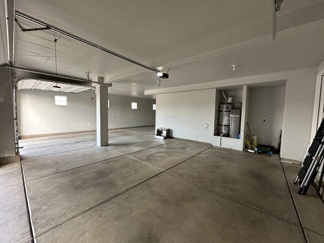 Building Photo - 3292 E 2890 S