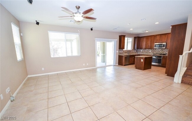 Building Photo - 6470 Little Harbor Ct