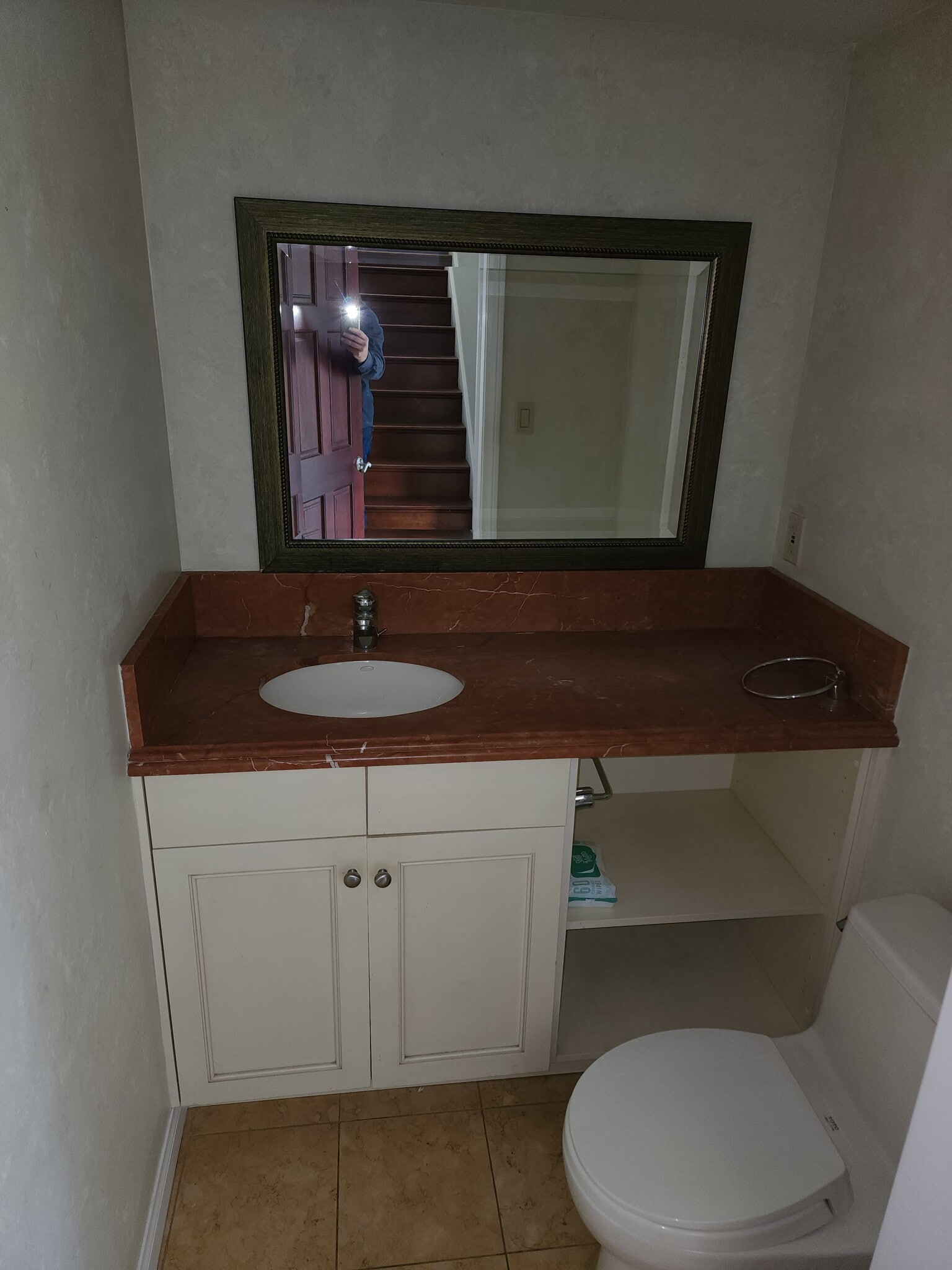 Building Photo - 10389 Almayo Ave