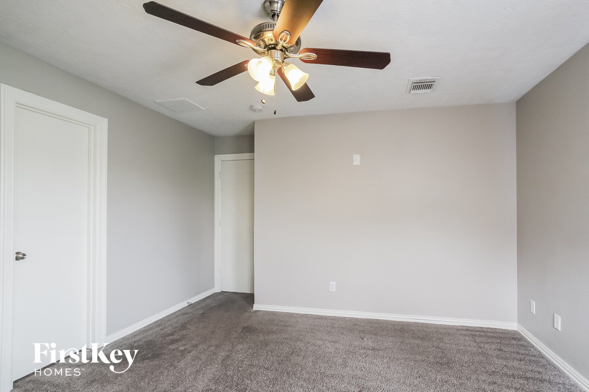 Building Photo - 916 Wilaby Ln
