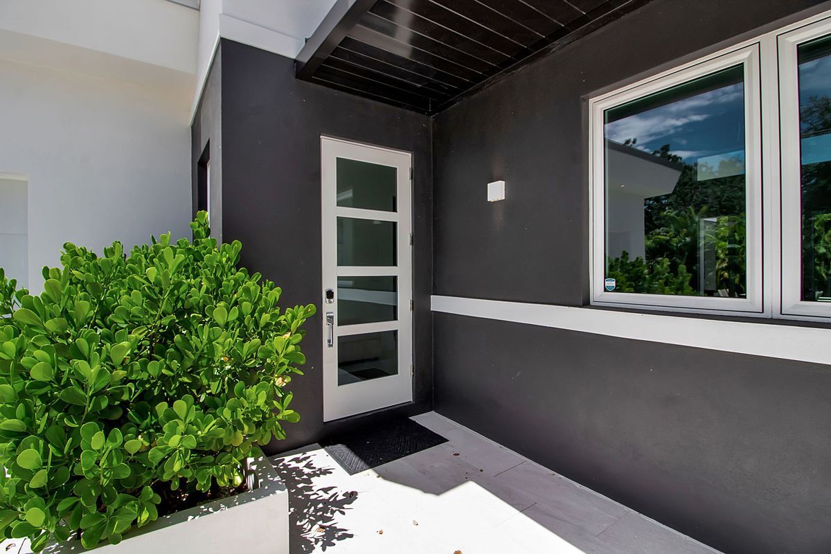 Building Photo - 2231 Wood St