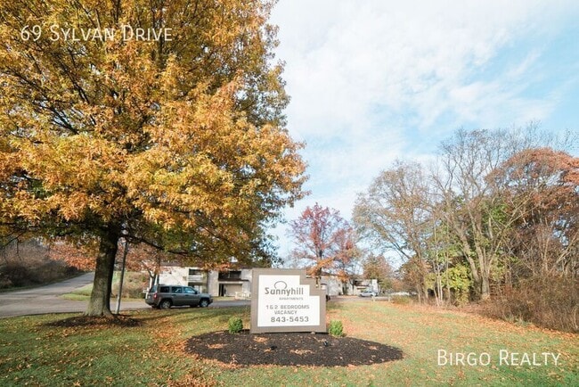 Building Photo - No Rent Payments Until January 2025 PLUS $...