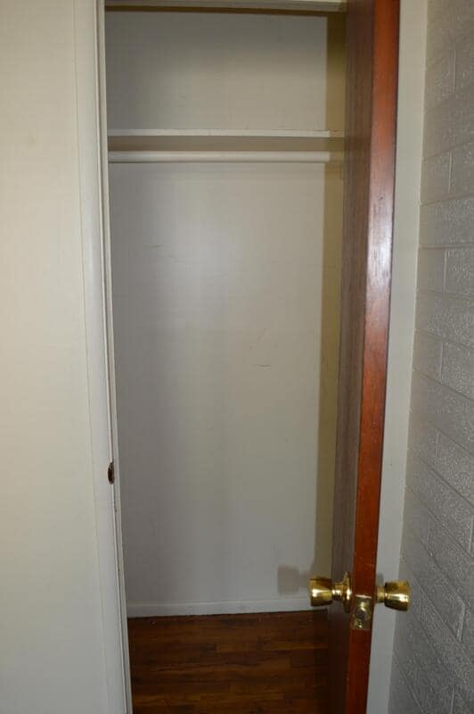 Building Photo - 472 E Granite Ave