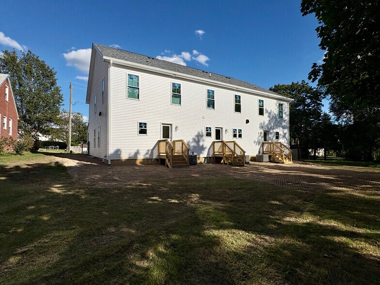 Building Photo - 112 Truitt Ave