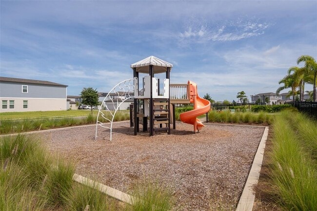 Building Photo - 8724 Kenmure Cove