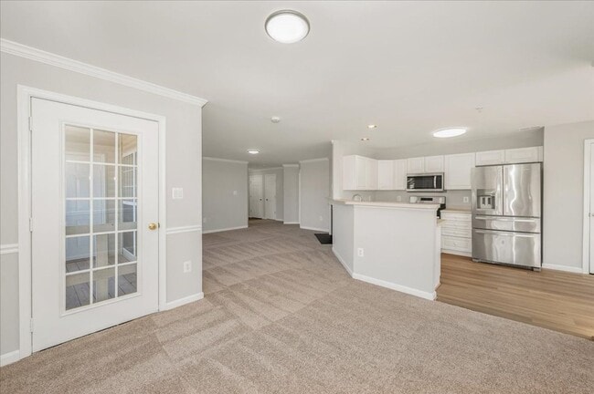 Building Photo - Wonderful Condo For Lease