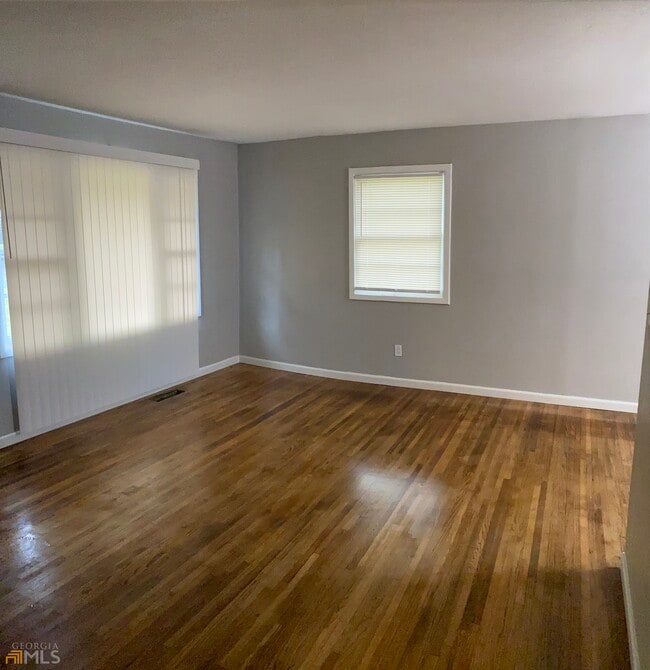 Building Photo - 3615 Adkins Rd NW