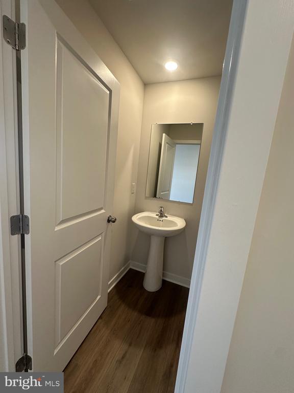 Building Photo - 17 Atkins Dr