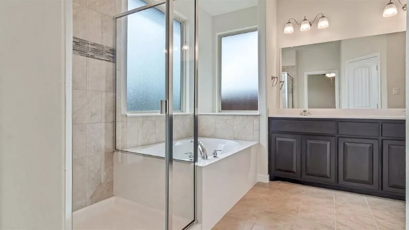 Building Photo - 4820 Bronzeleaf Ln