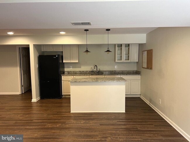 Building Photo - 7 Brannigan Dr