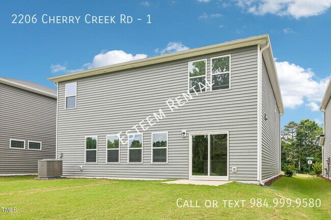 Building Photo - 2206 Cherry Crk Rd
