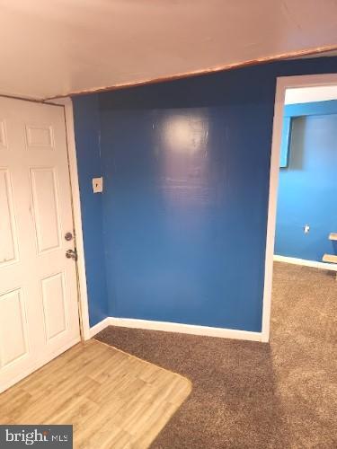 Building Photo - 329 Burns St SE