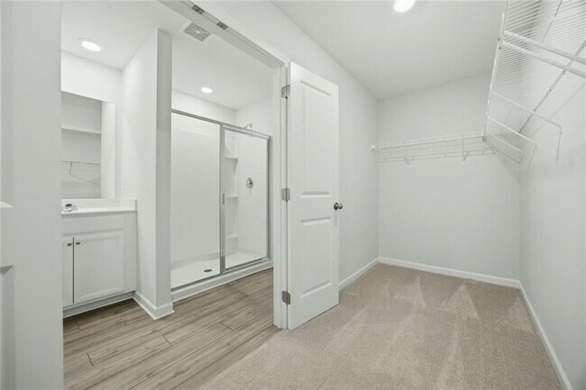 Building Photo - 111 Horned Owl Ave