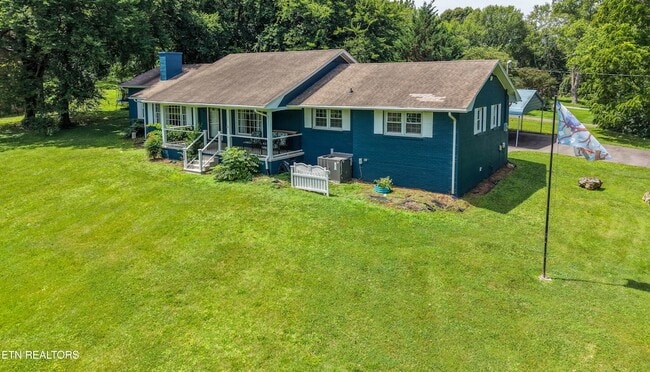 Building Photo - 201 Farlow Dr