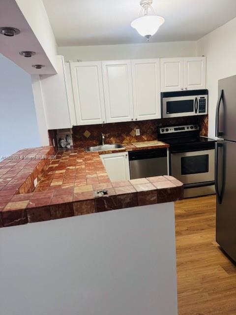 Building Photo - 1455 N Treasure Dr