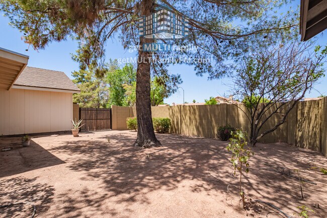 Building Photo - 234 N Heritage Dr