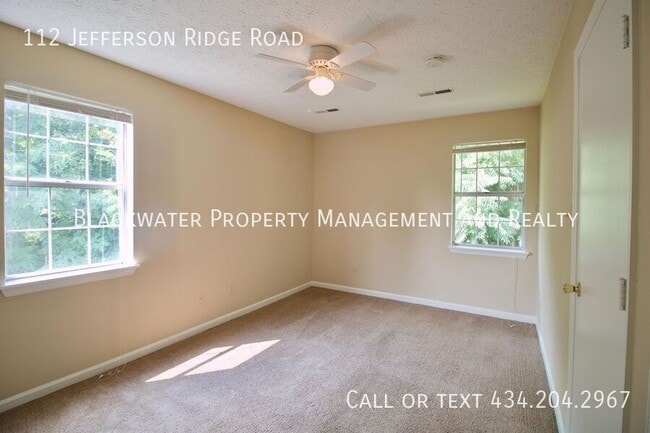 Building Photo - 112 Jefferson Ridge Rd