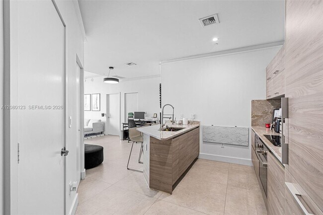 Building Photo - 1300 S Miami Ave