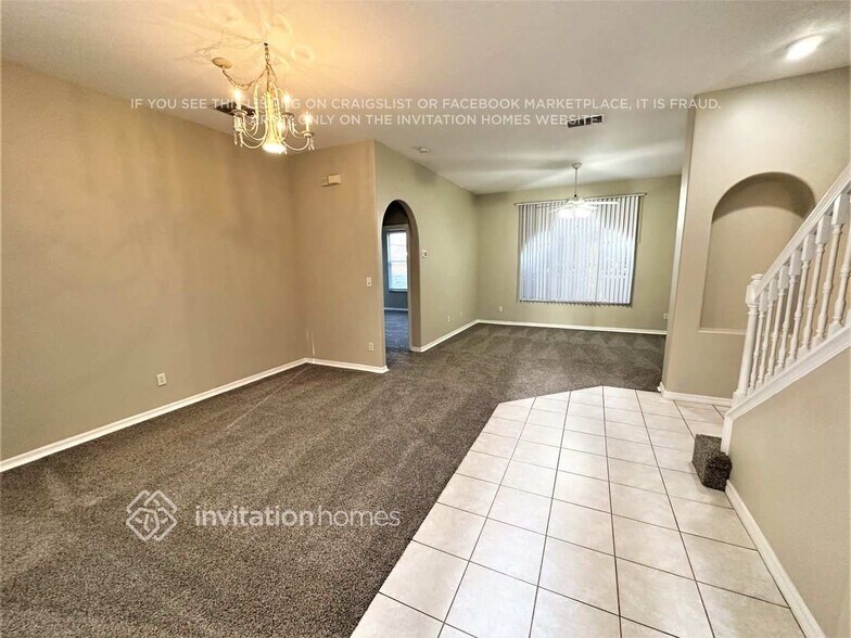 Building Photo - 2842 Strand Cir