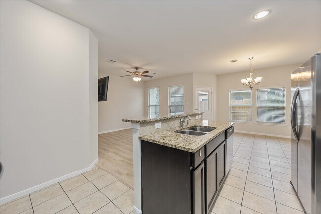 Building Photo - 13511 Villa Arbor Dr