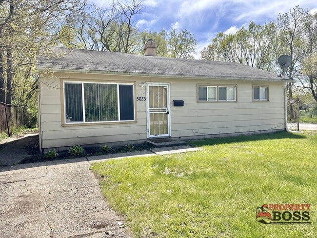 Primary Photo - 5035 W 9th Ave