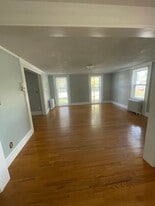 Building Photo - 110 Woodward St