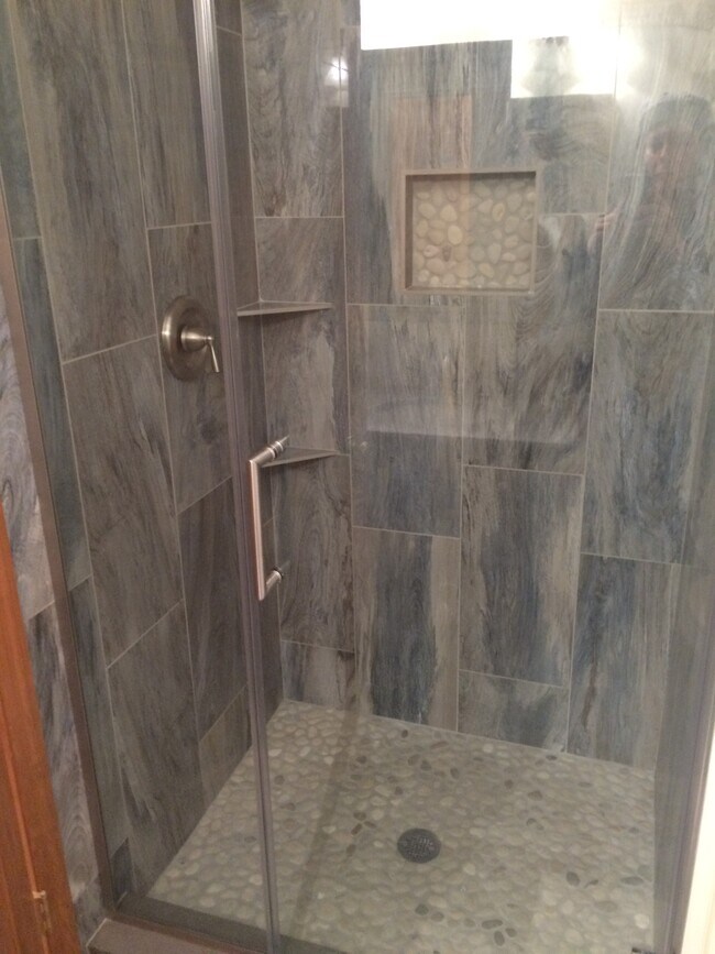 Building Photo - 1991 Salt Point Tpke