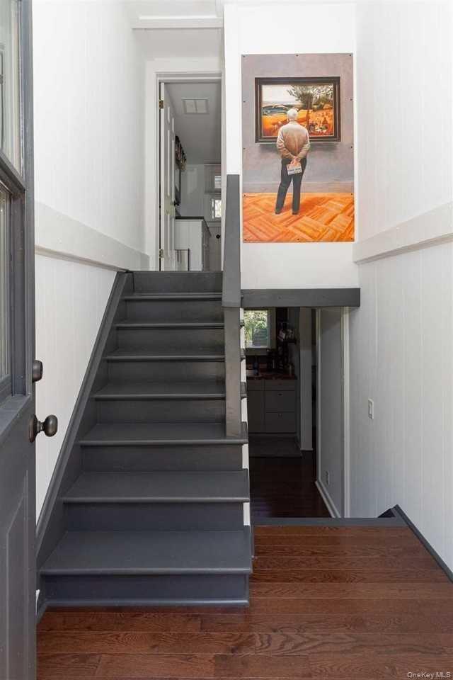 Building Photo - 11 Old Depot Way