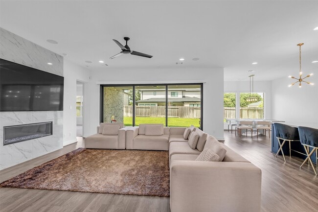 Building Photo - 2523 Quickstep Ct