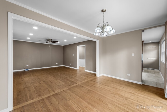 Building Photo - 4525 Saratoga Ave