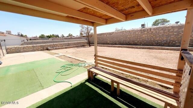Building Photo - 11516 Jim Ferriell Dr