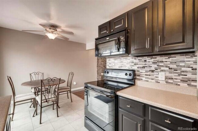 Building Photo - 4096 S Richfield St