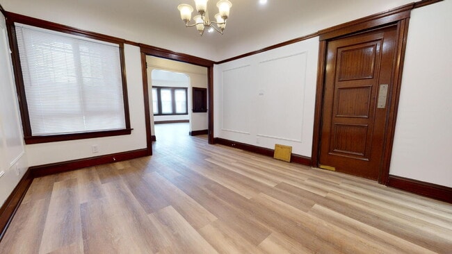 Building Photo - Spacious Single Family Home in Outer Missi...