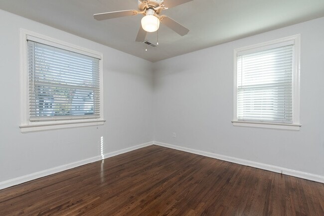 Building Photo - 2815 Irisdale Ave