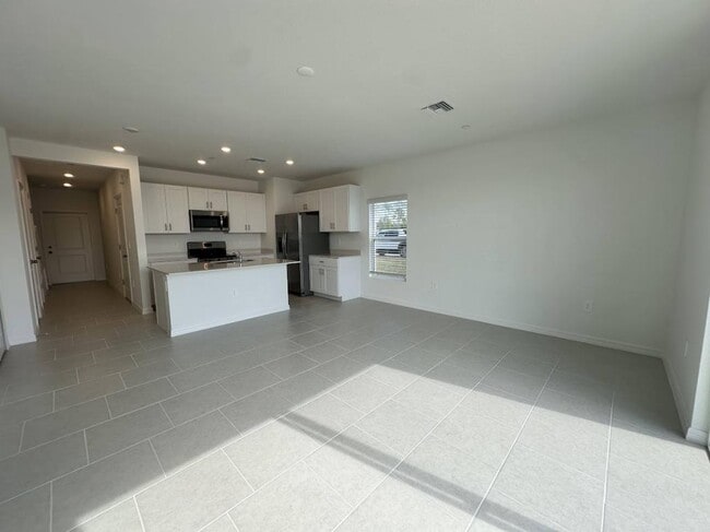 Building Photo - 4234 Caterina Ct