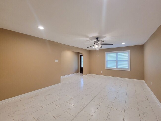 Building Photo - RECENTLY REMODELED 3 BEDROOM 2 BATH LEASE HOME IN SPRING, TEXAS