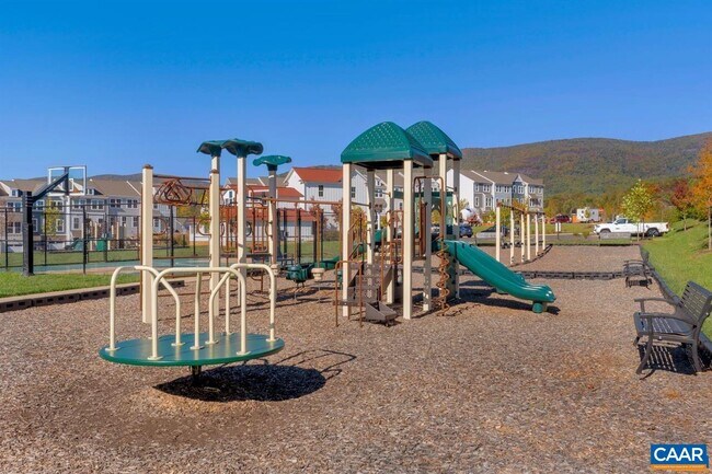 Building Photo - 4992 Dunnagan Dr
