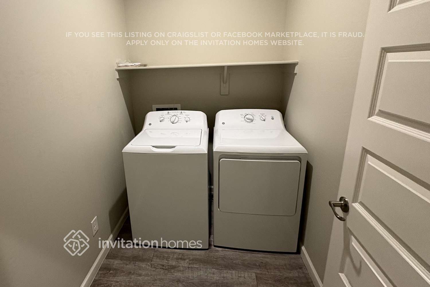 Building Photo - 18931 W Pasadena Ave