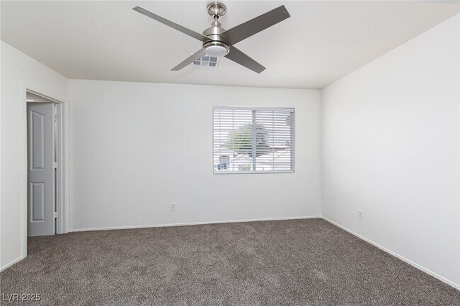 Building Photo - 3900 Triora St