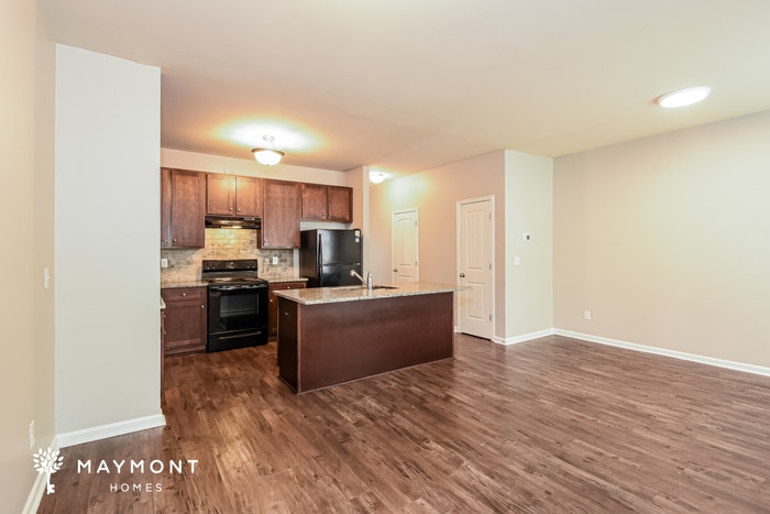 Building Photo - 3263 Pennington Dr