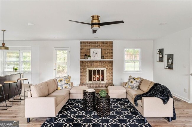 Building Photo - 2866 Red Pine Ct NW